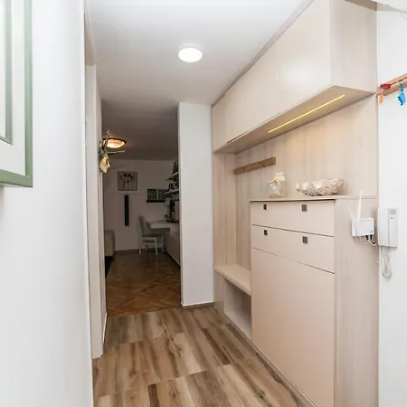 Mario Apartman Budva